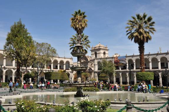 A Plaza de Armas de Arequipa - Peru
